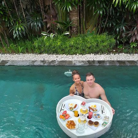 Joglo Villa Bali Penatih Eksteriør billede