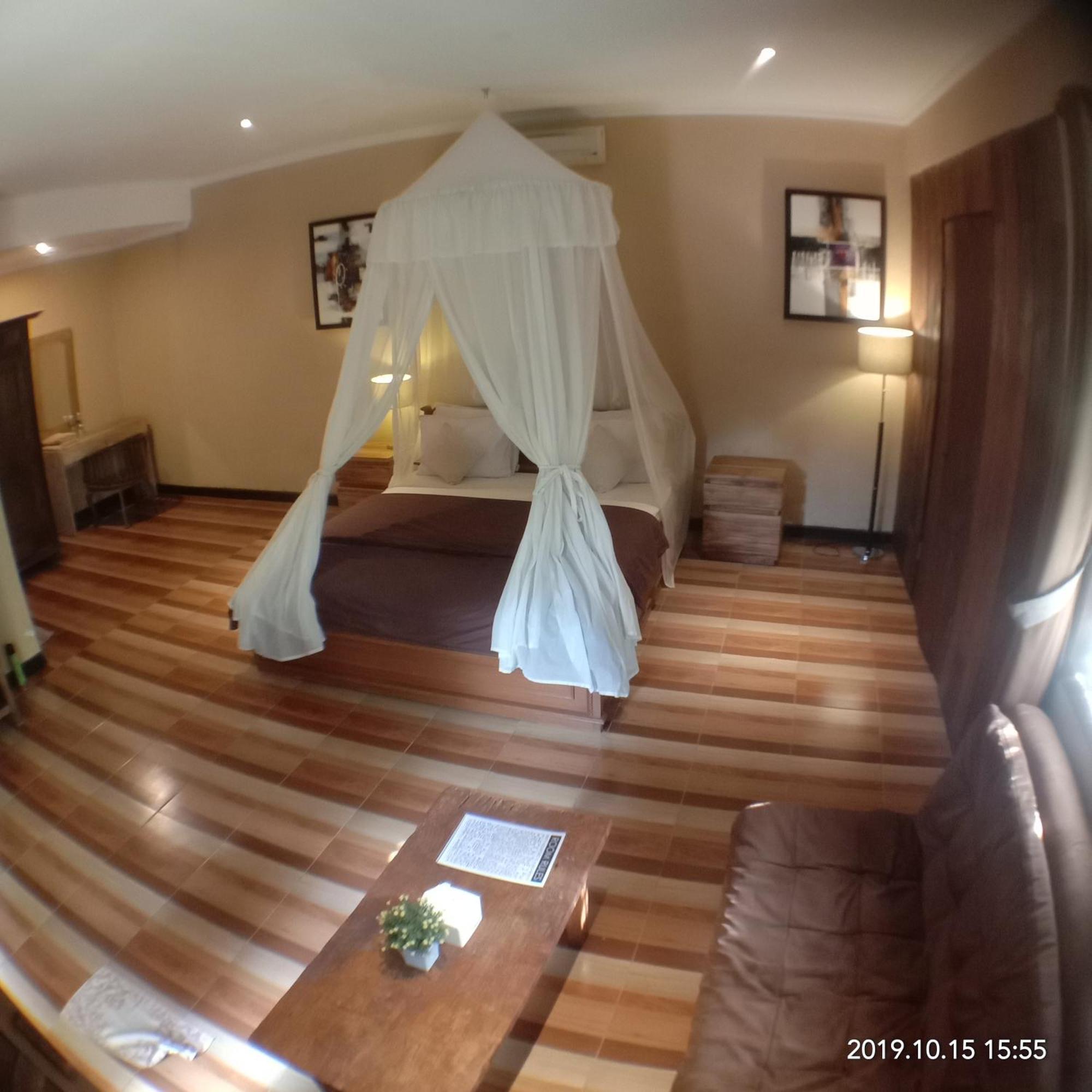 Joglo Villa Bali Penatih Eksteriør billede