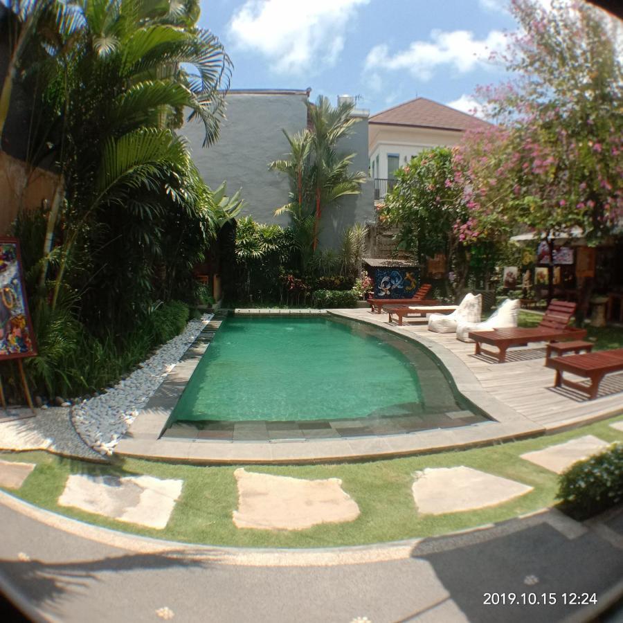 Joglo Villa Bali Penatih Eksteriør billede