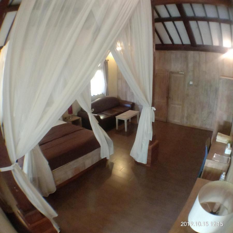Joglo Villa Bali Penatih Eksteriør billede