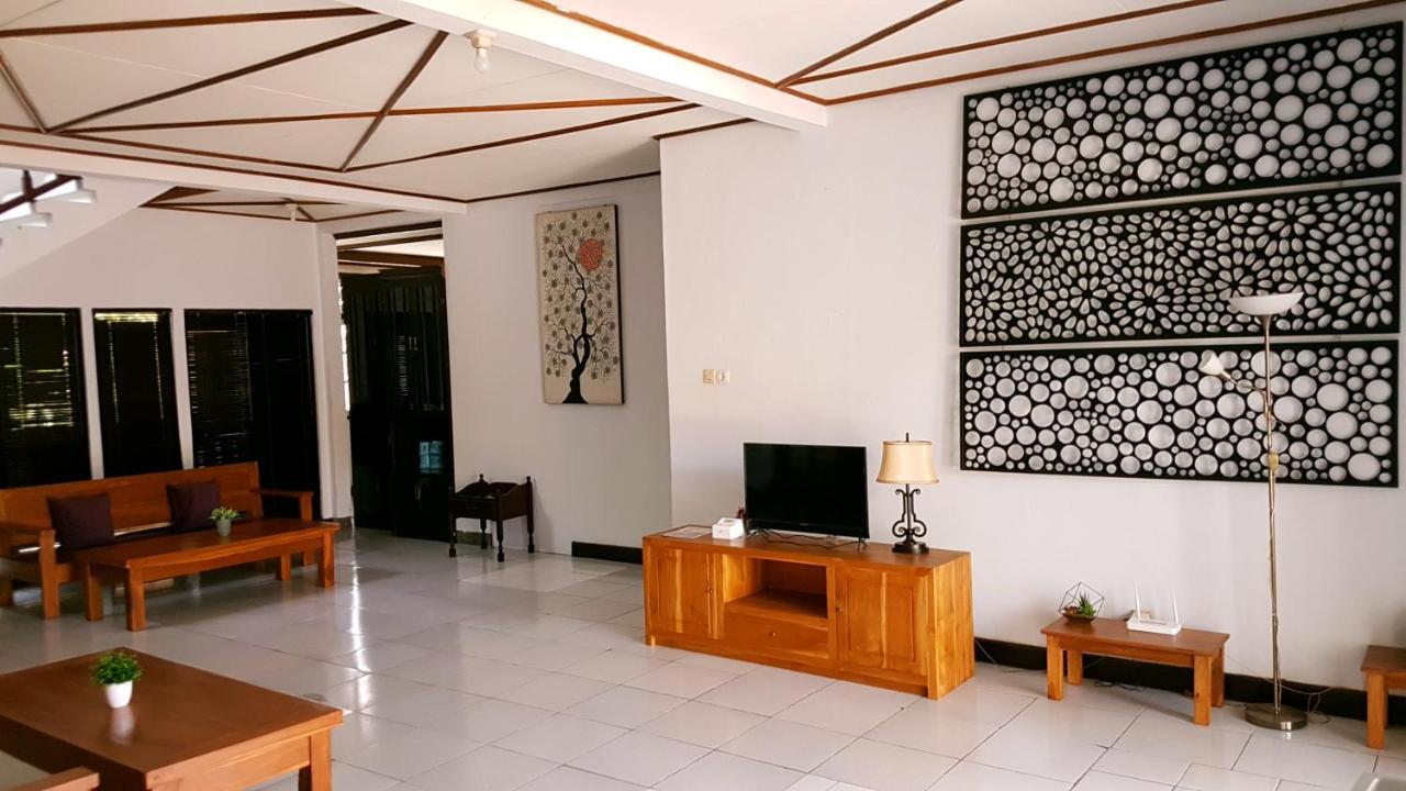 Joglo Villa Bali Penatih Eksteriør billede