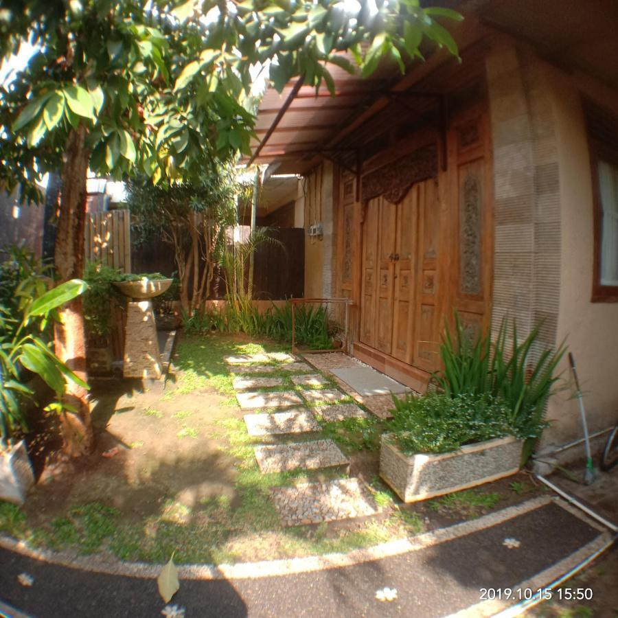 Joglo Villa Bali Penatih Eksteriør billede